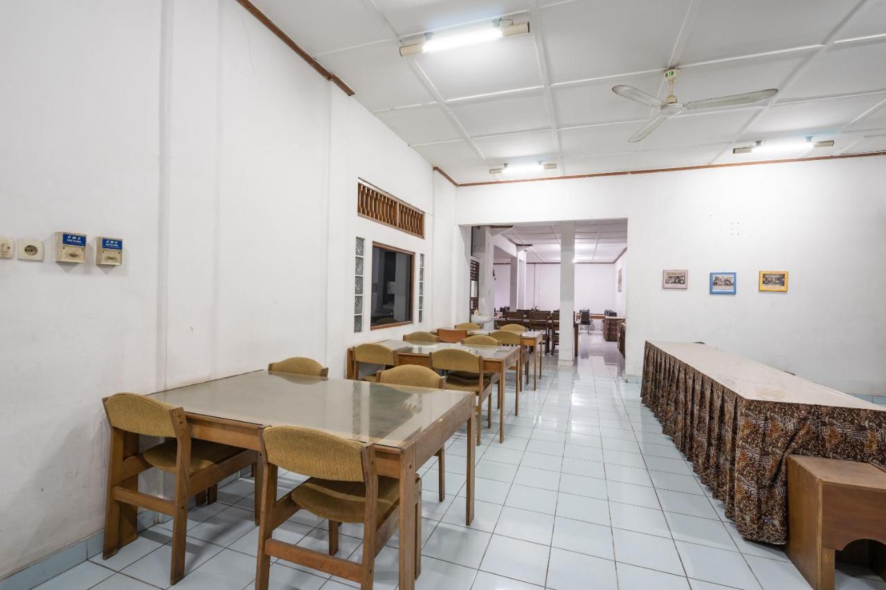 Super Oyo 1778 Omah Duwet Hotel Beran Kidul Exterior photo